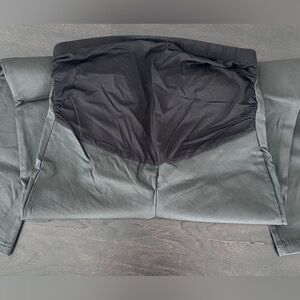 Black and Dark Gray High-Waist Leggings